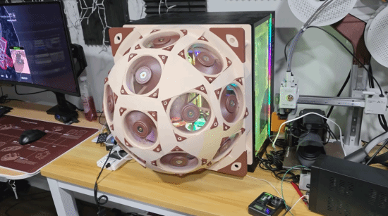 硬核玩家自制“风扇穹顶”机箱侧板：塞进15把猫头鹰，散热直降20度