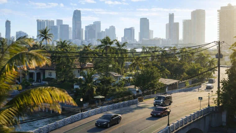 五月财报窗口临近，玩家翻《荒野大镖客2》旧账推测下一支预告节点